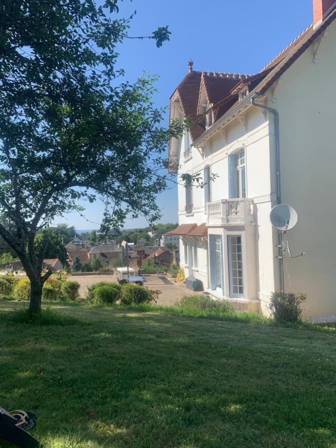 Holiday Home Villa Castel Marie Louise Néris-les-Bains Exterior foto