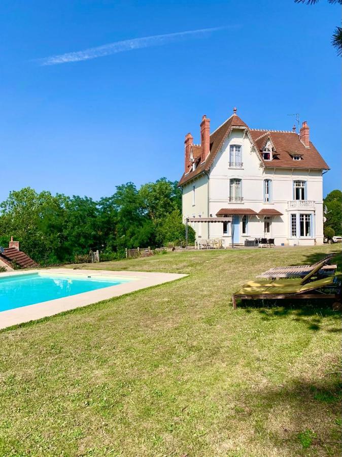 Holiday Home Villa Castel Marie Louise Néris-les-Bains Exterior foto