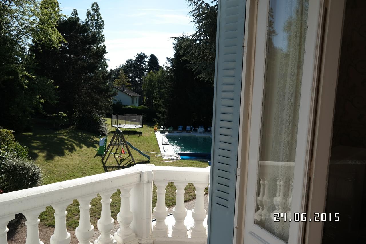 Holiday Home Villa Castel Marie Louise Néris-les-Bains Exterior foto